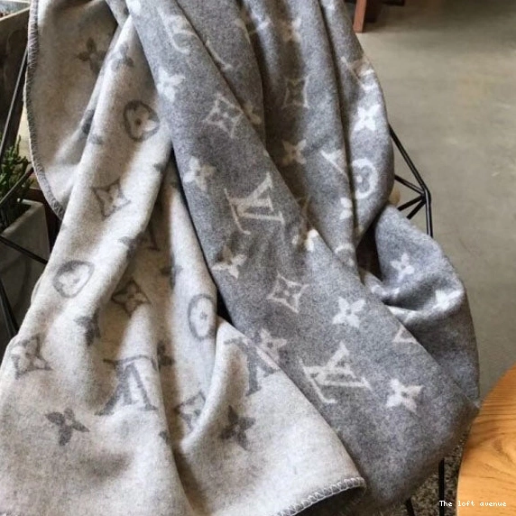 THROW LV GREY CUSTOM BLANKET 0713